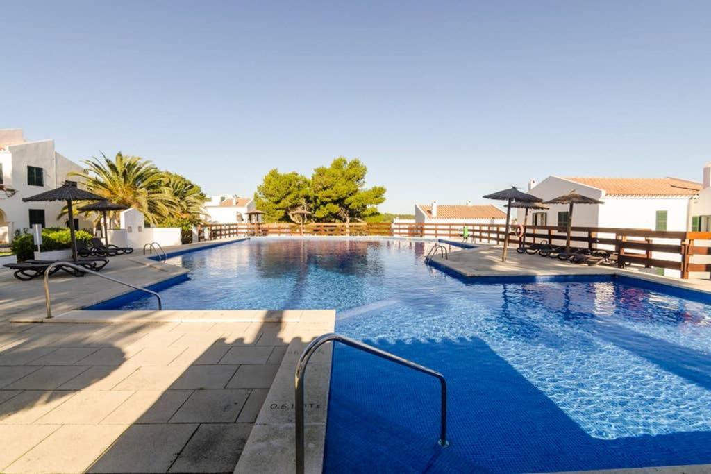 Happy Menorca Apartamento Duplex ,Piscina,Aire Acondicionado,Wiffi Port d'Addaia Exterior foto